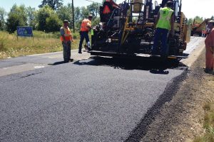 fiber-reinforced asphalt